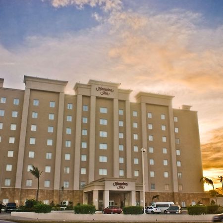 Hampton Inn Tampico Airport Exterior foto