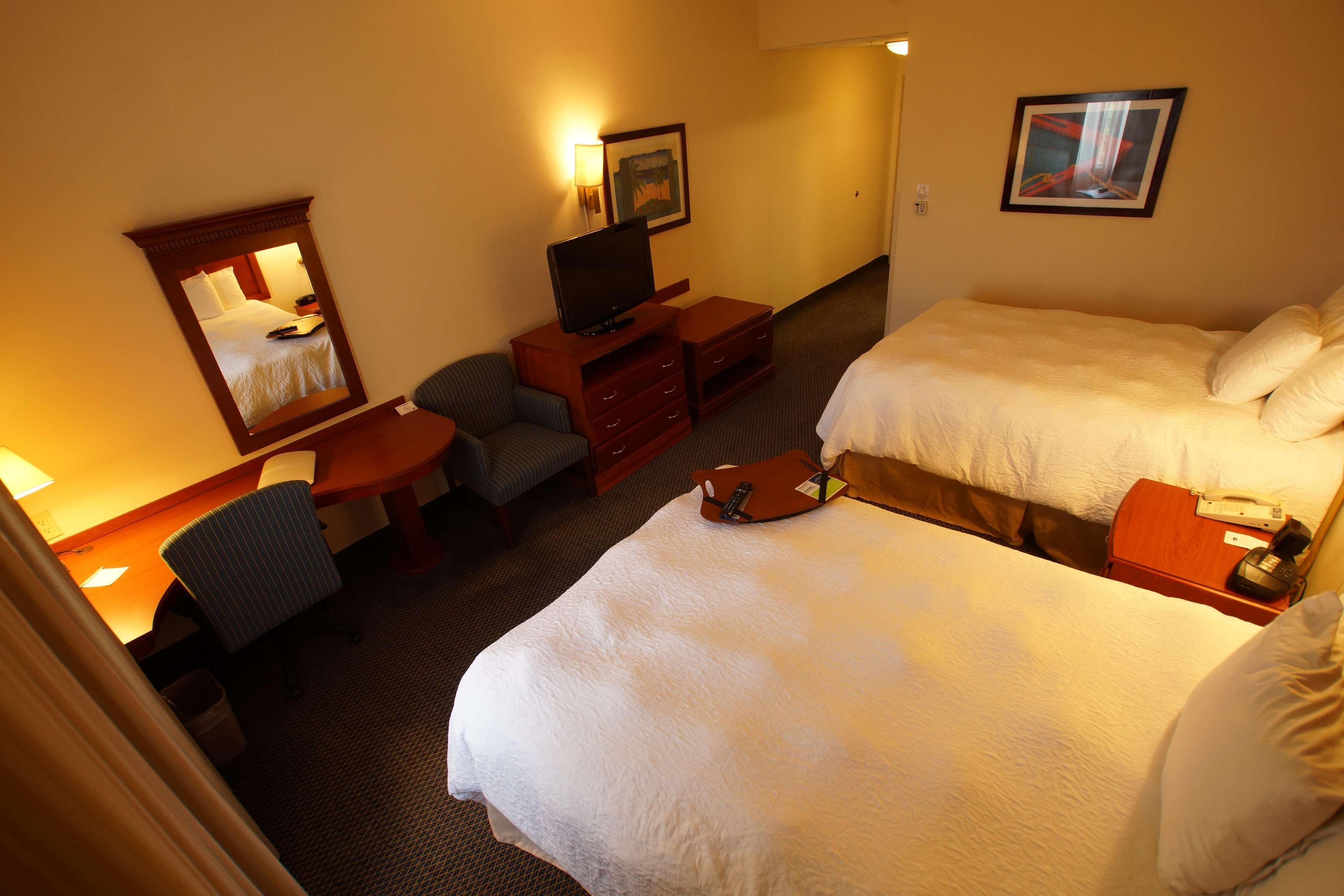 Hampton Inn Tampico Airport Exterior foto