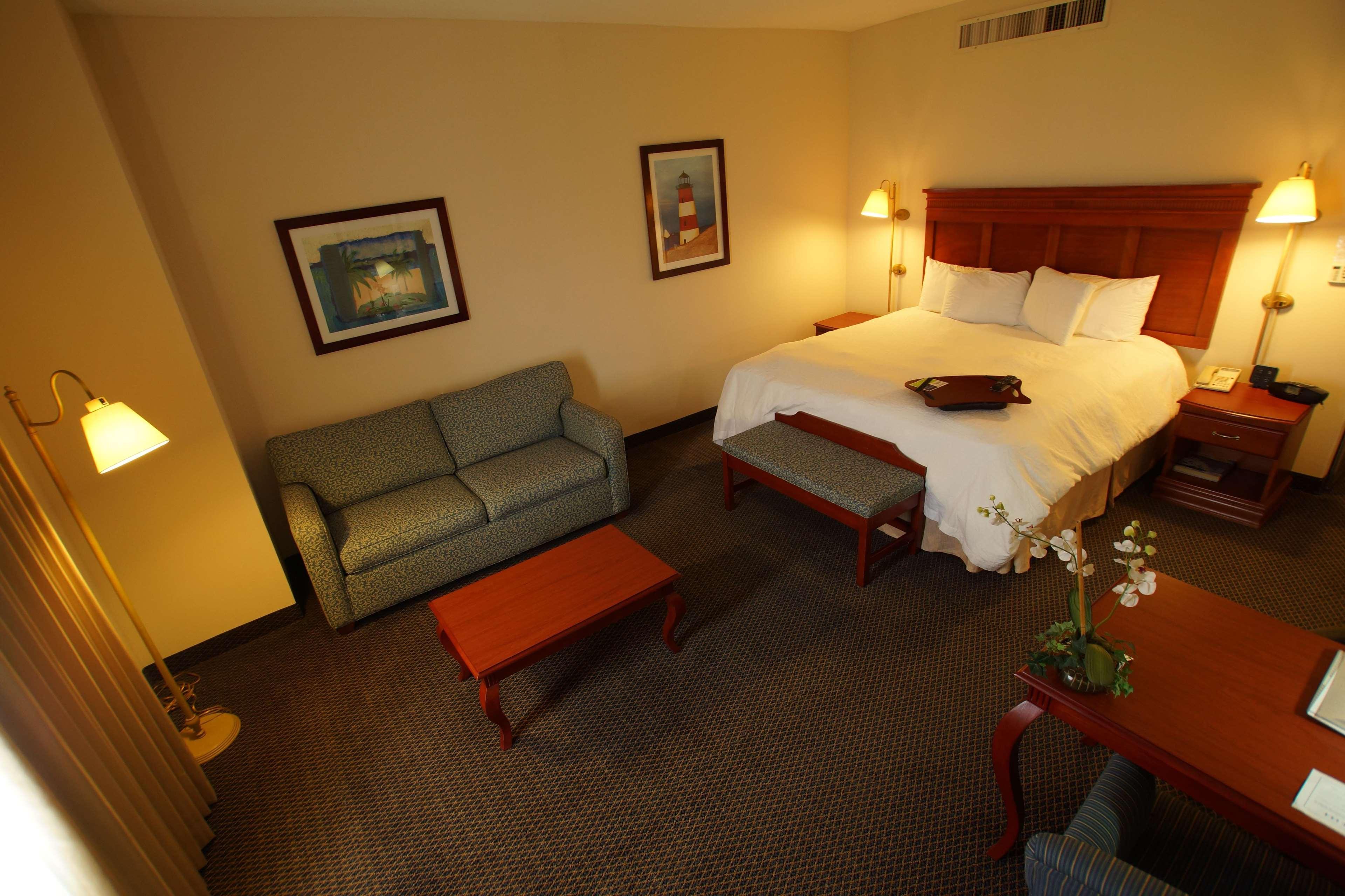 Hampton Inn Tampico Airport Exterior foto