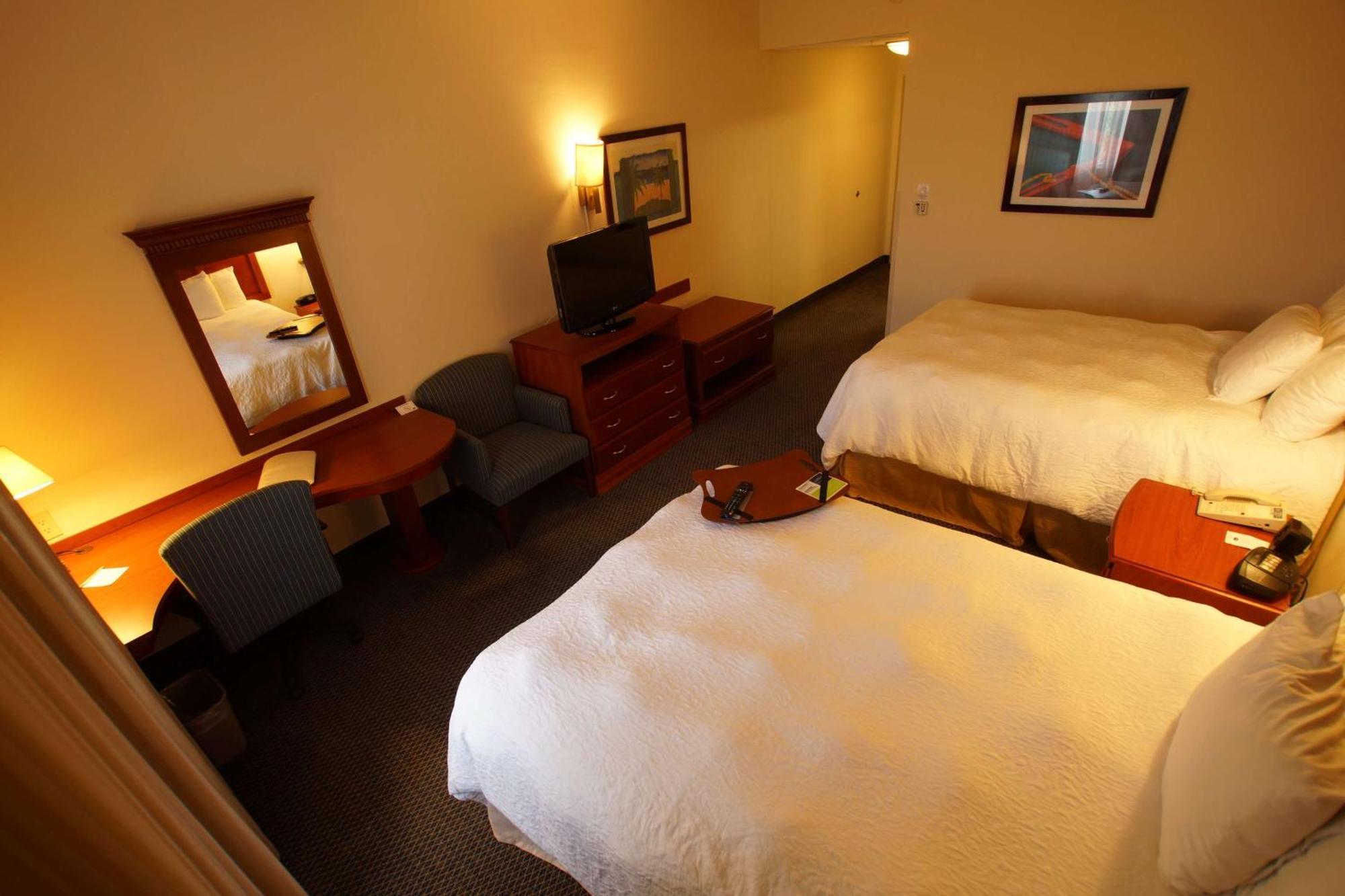 Hampton Inn Tampico Airport Exterior foto